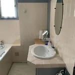 فندق Les Chambres De Fred 2*