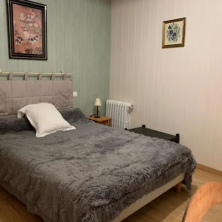 Les Chambres De Fred Hotel