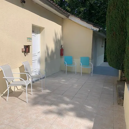 Les Chambres De Fred Hotel Gorses