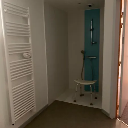 Les Chambres De Fred Отель Горс