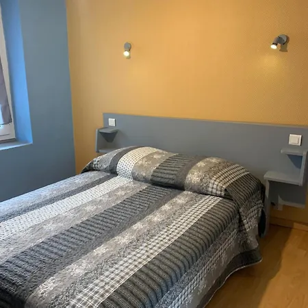 Les Chambres De Fred Отель 2*