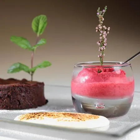 Les Chambres De Fred Hotel